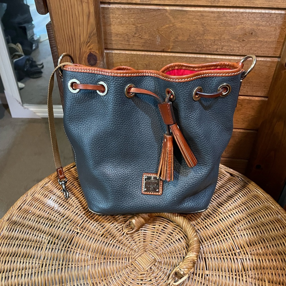 Small Dooney Bucket bag